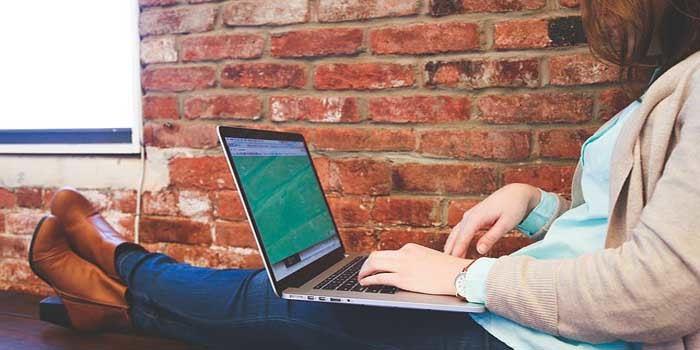 Investasi Dengan Internet