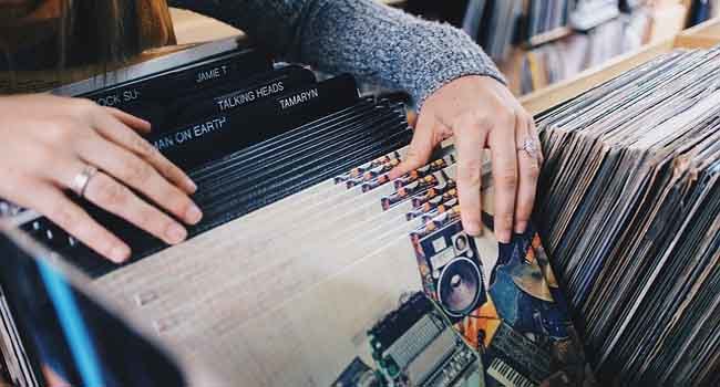 Menyimpan Media Gambar Dan Video Unlimited