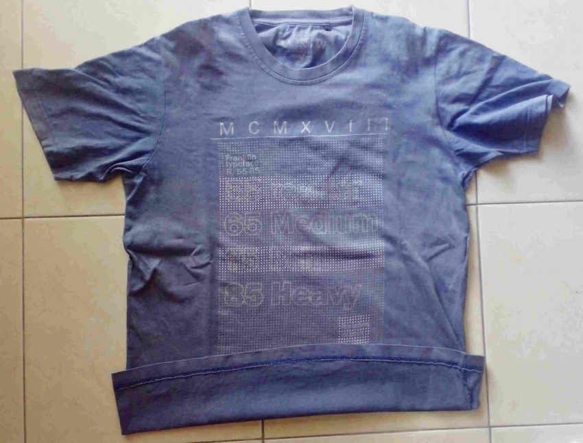 mlipat-bagian-bawah-kaos