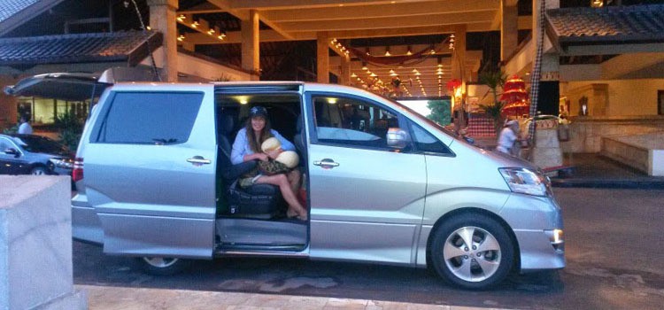 Rental Mobil di Bali