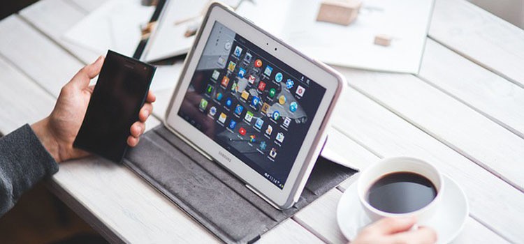 mengembalikan kontak hilang