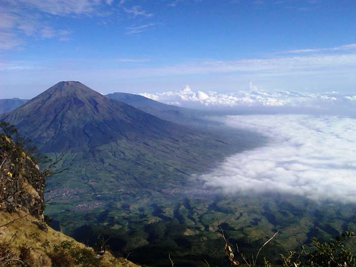 gunung untuk pendakian