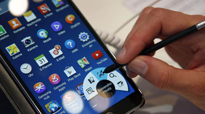 Smartphone dengan Layar Lebar