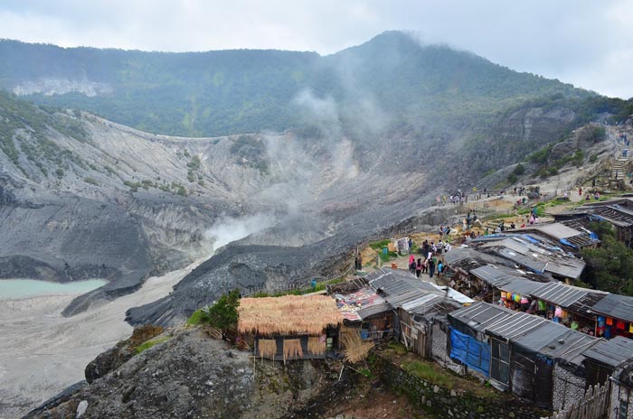 tangkuban perahu