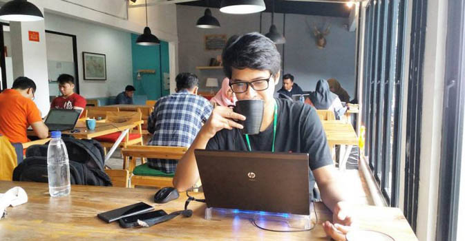 menghemat dana perusahaan