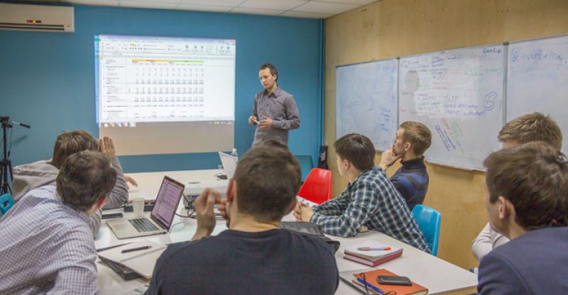 Belajar Bisnis Startup