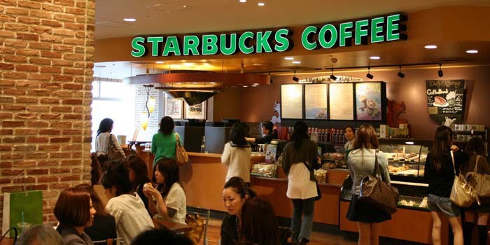 Kisah Sukses Howard Schultz