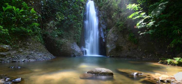 air terjun sedinding