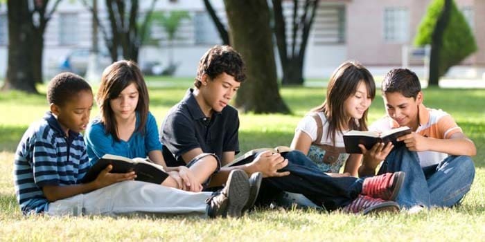 Usaha Penyewaan Buku