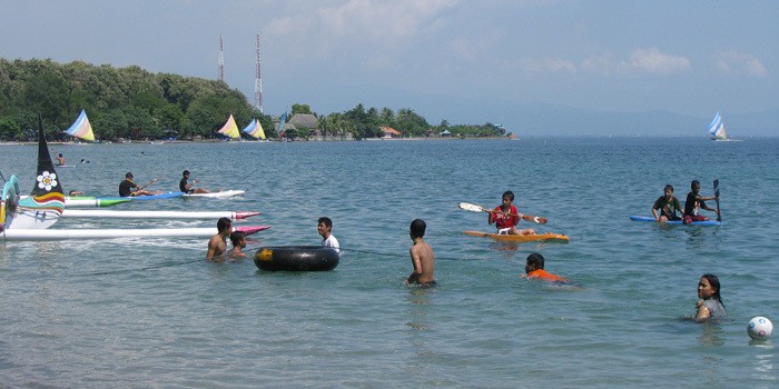 Pantai Pasir Putih Situbondo