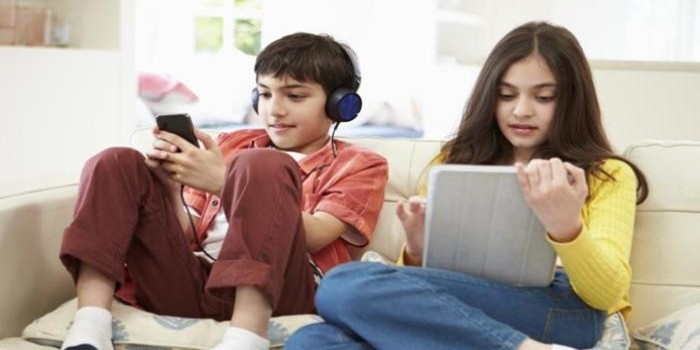 dampak buruk facebook