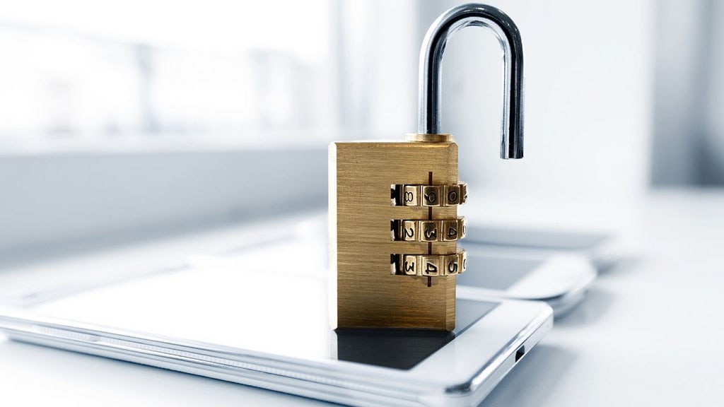 mengamankan smartphone