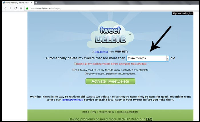 Mengelola Akun Sosial Media