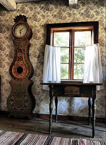 membuat dekorasi ruangan