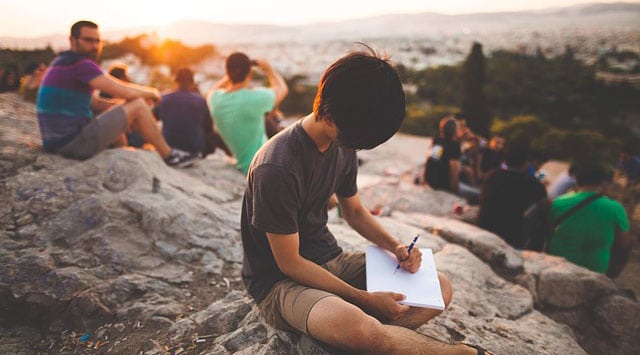 meningkatkan jangkauan fanpage facebook