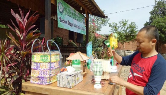 Kaya Raya dengan Sampah