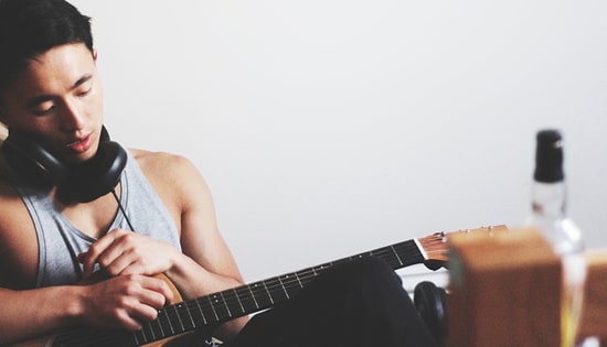 Aplikasi Pemutar Musik Ringan