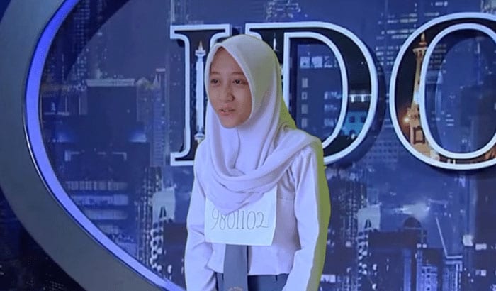 memanfaatkan trending topic