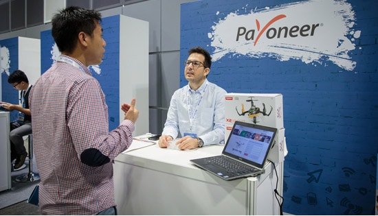 mencairkan uang dari Payoneer