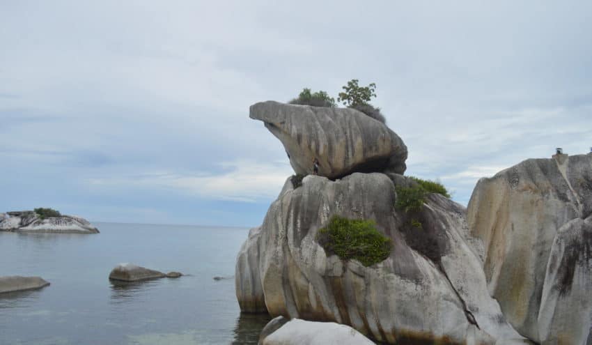 Pulau Batu Garuda