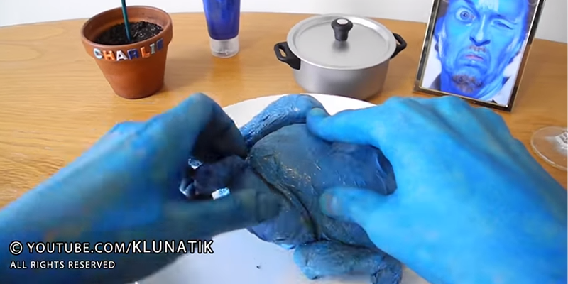 Channel Youtube paling aneh