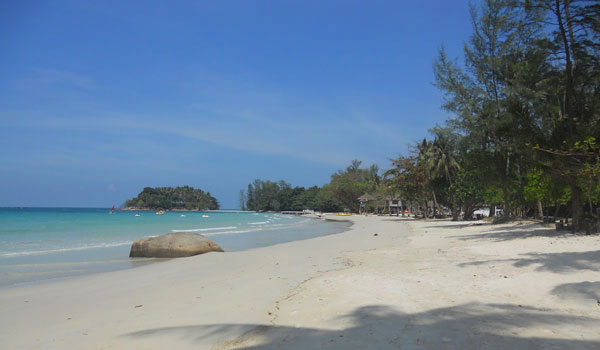 Pantai Trikora