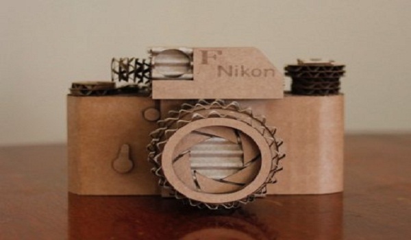 Desain Kamera Paling Nyeleneh