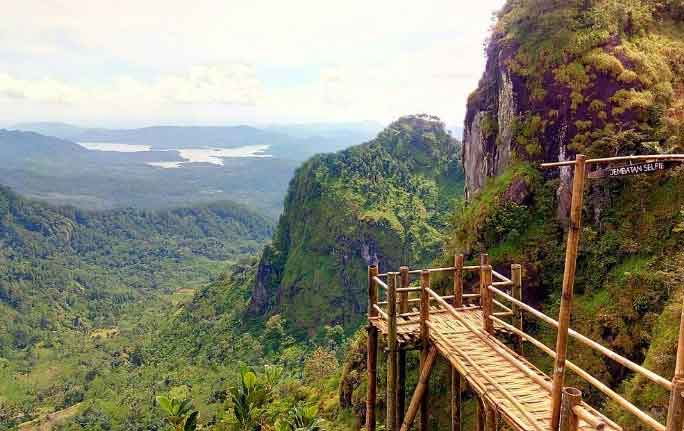 Tempat Wisata di Banjarnegara - Gunung Lanang