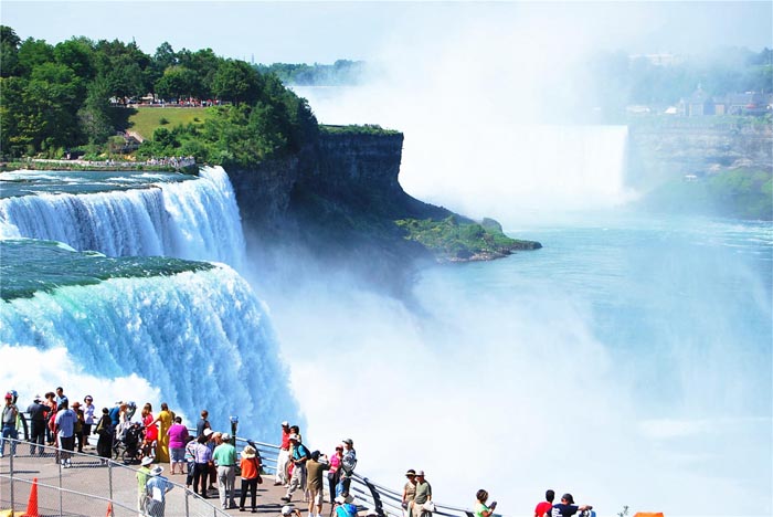 Air Terjun Paling Spektakuler
