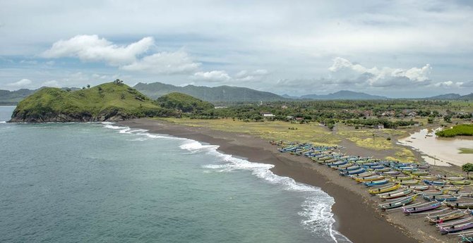 Pantai payangan Jember