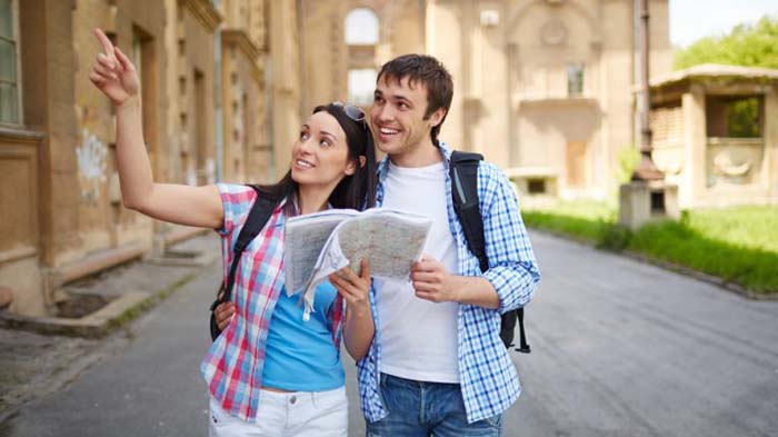 Traveling Asyik di Era Modern