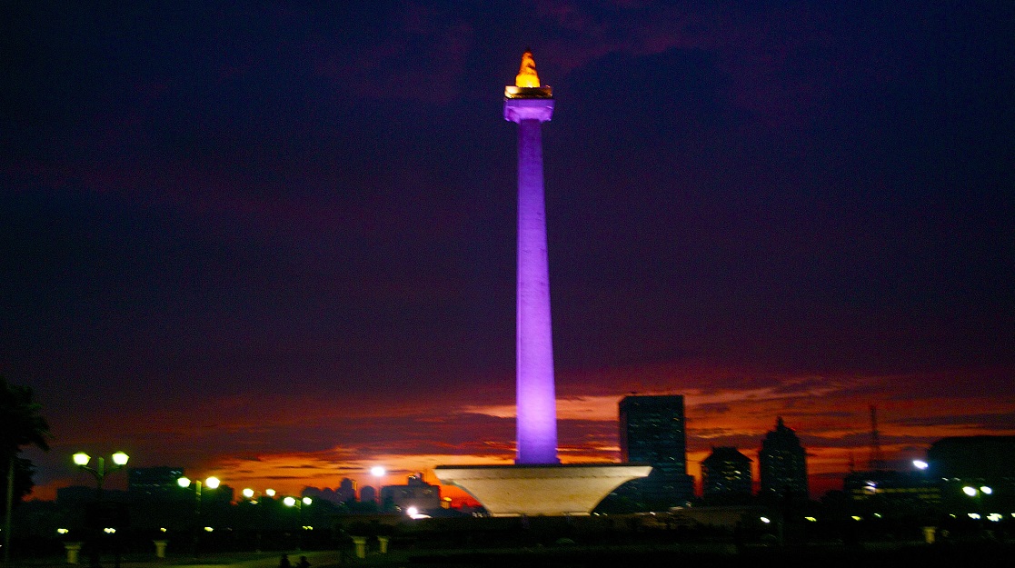 Monas via rie2aja.wordpress