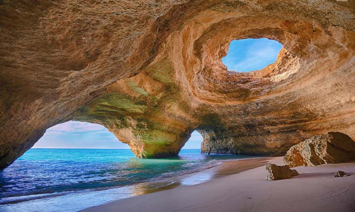 Gua Alami Paling Menakjubkan di Dunia