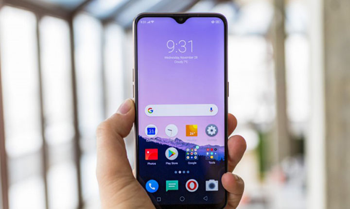 Realme U1 Resmi Meluncur