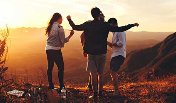 Bahaya berita hoaks sebabkan hubungan persahabatan menjadi retak