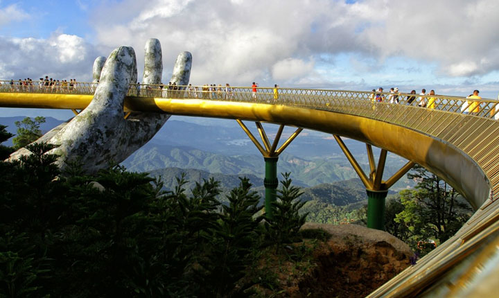 jembatan emas vietnam