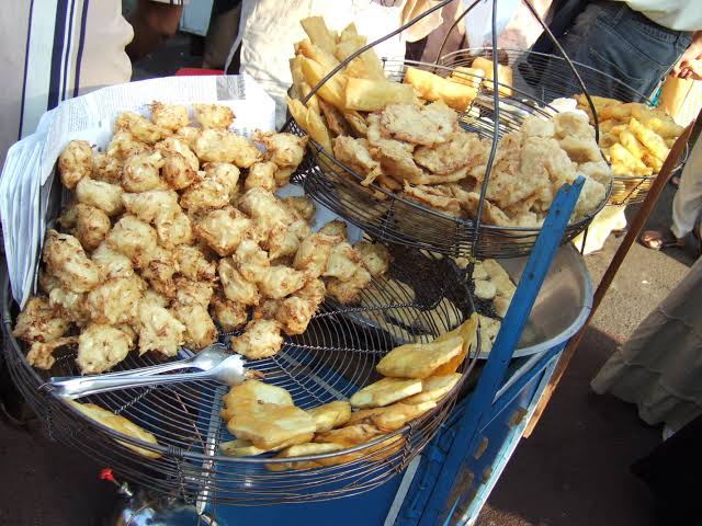 tips diet saat berpuasa : jangan sahur/buka dengan gorengan