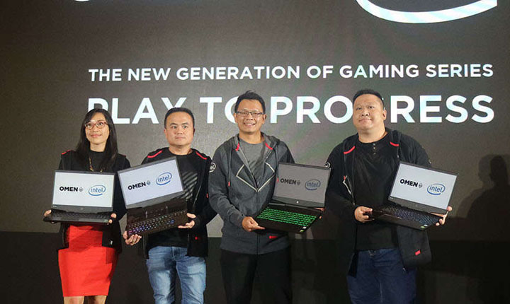 Laptop Gaming layar ganda