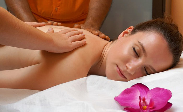 Pijat Panggilan Jakarta