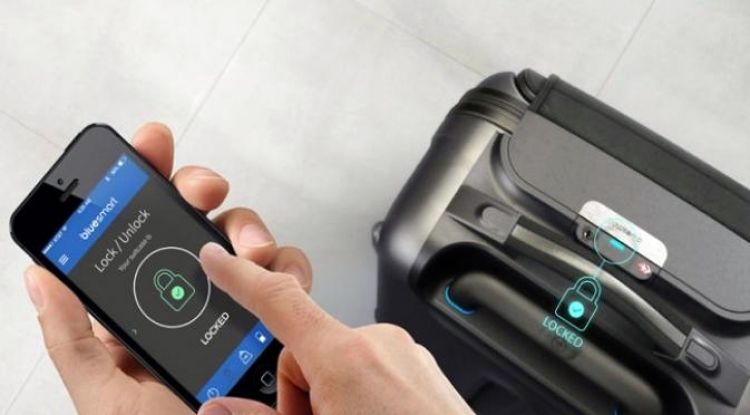 gadget pintar untuk perjalanan bisnis