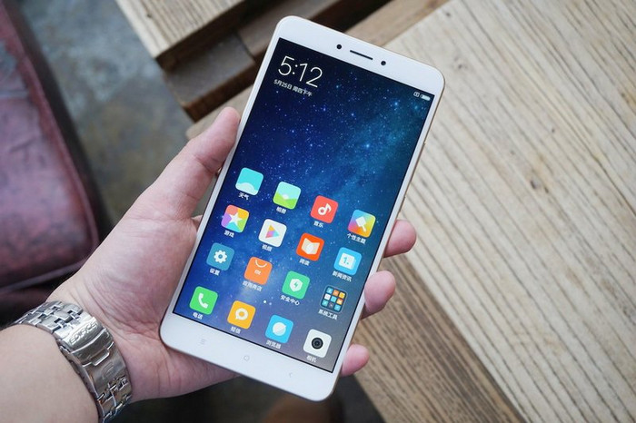 Xiaomi Mi Max 2