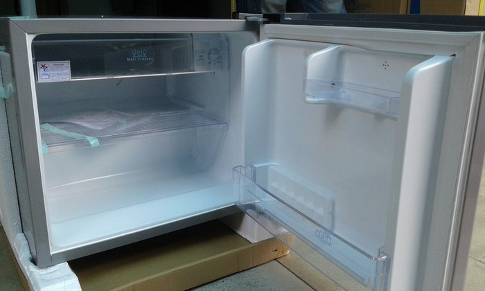 Toshiba Portable Glacio XD7 GR-N9P