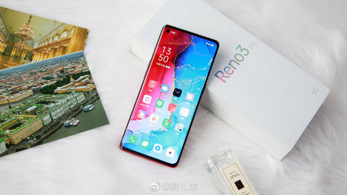 Smartphone dengan RAM 12 GB Oppo Reno 3