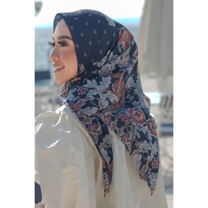 Sherin Square Buttonscarves Original