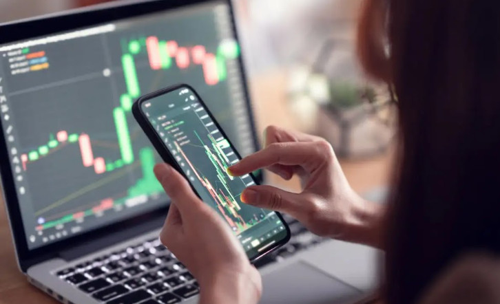 Perbedaan Saham dan Kripto Sebagai Instrumen Investasi