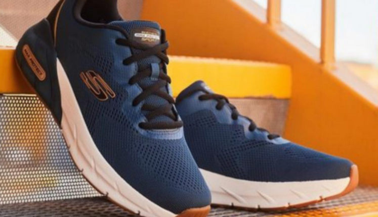 Sepatu Skechers Terbaik